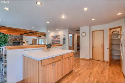 57864 Blue Grouse Ln #4, Bend, OR 97707 - Photo 11