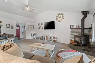 223 Oxbow Lk Ln, Onalaska, WA 98570 - Photo 5