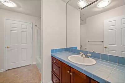 4884 NW Promenade Ter #304, Portland, OR 97229 - Photo 19