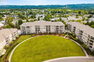 4884 NW Promenade Terrace, Portland, OR 97229 - Photo 3