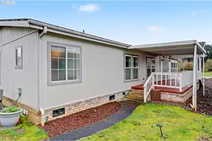 2120 Robins Ln, Salem, OR 97306 - Photo 41