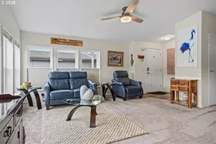 2120 Robins Ln, Salem, OR 97306 - Photo 15