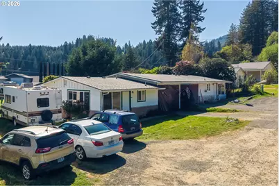 11766 Walnut Ave, Mapleton, OR 97453 - Photo 9