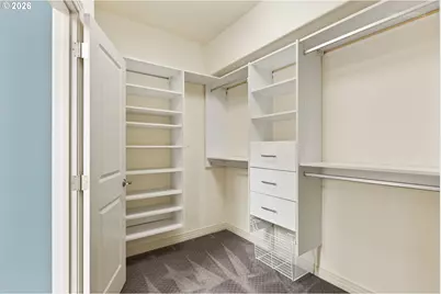 6719 S Corbett Ave, Portland, OR 97219 - Photo 17