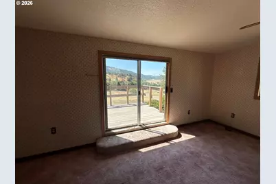 141 Mountainspring Ln, Sutherlin, OR 97479 - Photo 25