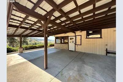 141 Mountainspring Ln, Sutherlin, OR 97479 - Photo 31