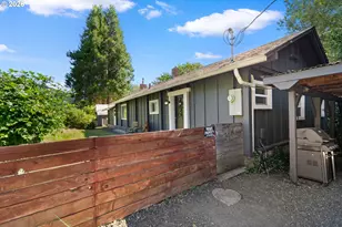 23620 State Hwy 38, Elkton, OR 97436 - Photo 5
