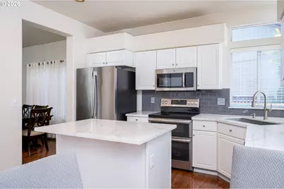 16568 NW Avondale Dr, Beaverton, OR 97006 - Photo 15