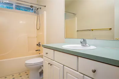 16568 NW Avondale Dr, Beaverton, OR 97006 - Photo 27