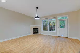 2257 SE 76th Ave, Portland, OR 97215 - Photo 5