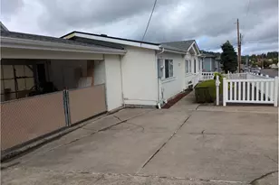 133 S Gateway Blvd, Cottage Grove, OR 97424 - Photo 13