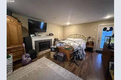 2460 E St, Springfield, OR 97477 - Photo 19