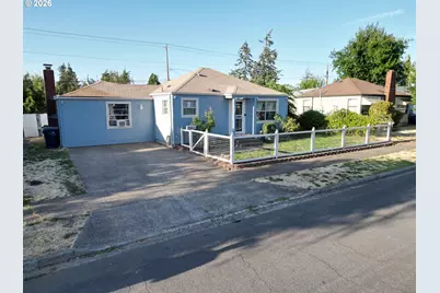 2460 E St, Springfield, OR 97477 - Photo 3