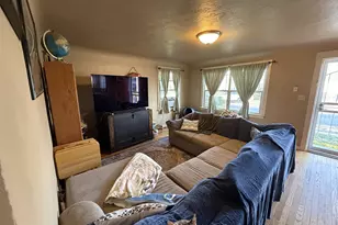 2460 E St, Springfield, OR 97477 - Photo 9