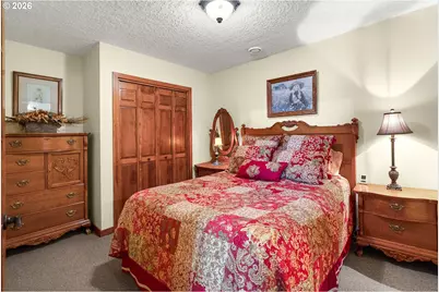 16063 SW Westminster Dr, Portland, OR 97224 - Photo 33