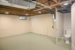 3037 NE Skidmore St, Portland, OR 97211 - Photo 37