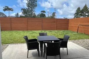 88051 Lake Point Dr, Florence, OR 97439 - Photo 23
