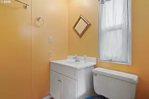 7080 Thurston Rd, Springfield, OR 97478 - Photo 11