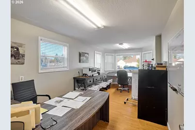 285 NE 3rd Ave, Canby, OR 97013 - Photo 11