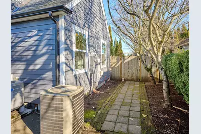 285 NE 3rd Ave, Canby, OR 97013 - Photo 35