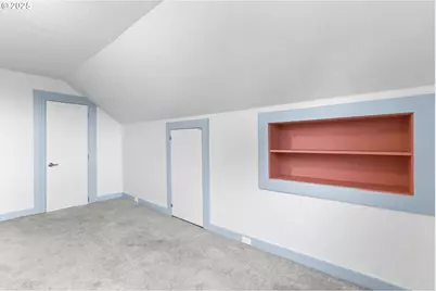 6824 N Commercial Ave, Portland, OR 97202 - Photo 37