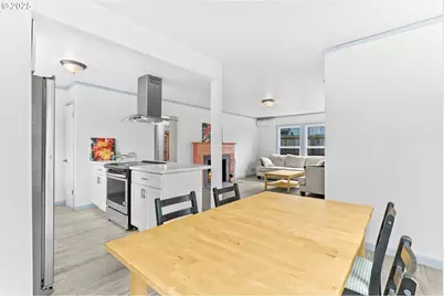 6824 N Commercial Ave, Portland, OR 97202 - Photo 19