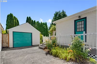 6028 SE Gladstone St, Portland, OR 97206 - Photo 37
