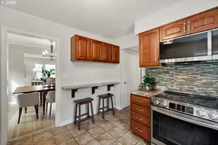 1416 NE Ainsworth St, Portland, OR 97211 - Photo 9