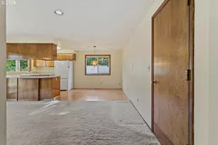 2571 Troy Ct, West Linn, OR 97068 - Photo 9