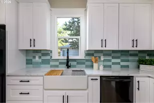 7939 N Dana Ave, Portland, OR 97203 - Photo 7