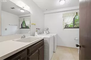 17515 SW Cheyenne Way, Tualatin, OR 97062 - Photo 31