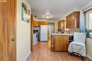 760 SE Birch St, Sweet Home, OR 97386 - Photo 5