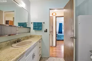 760 SE Birch St, Sweet Home, OR 97386 - Photo 9