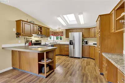 24909 SE Brevi Ln, Eagle Creek, OR 97022 - Photo 5