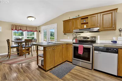24909 SE Brevi Ln, Eagle Creek, OR 97022 - Photo 9