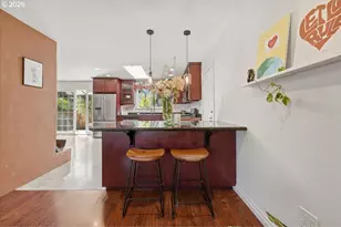 6910 Northeast Pacific Street, Portland, OR 97213 - Photo 11