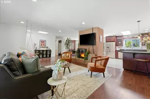 6910 Northeast Pacific Street, Portland, OR 97213 - Photo 7
