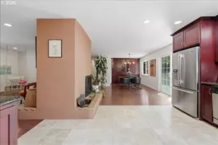 6910 Northeast Pacific Street, Portland, OR 97213 - Photo 13