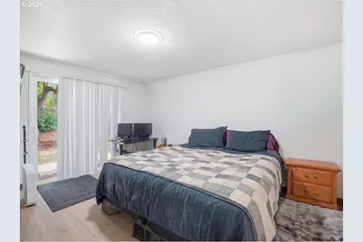 1575 Fircrest Ct SE, Salem, OR 97306 - Photo 13