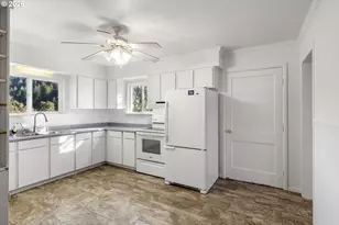 2064 S Myrtle Rd, Myrtle Creek, OR 97457 - Photo 17