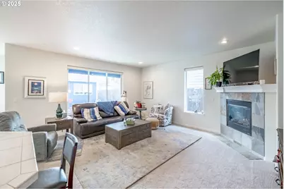 540 Lavender St, Silverton, OR 97381 - Photo 11