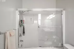 540 Lavender St, Silverton, OR 97381 - Photo 27