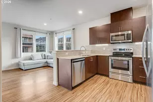 17124 SW Appledale Rd, Beaverton, OR 97007 - Photo 5