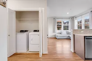 17124 SW Appledale Rd, Beaverton, OR 97007 - Photo 9