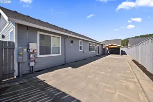 819 Riley Dr, Silverton, OR 97381 - Photo 33