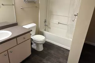 15058 NW Central Dr, Portland, OR 97229 - Photo 5