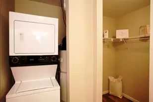 15058 NW Central Dr, Portland, OR 97229 - Photo 9