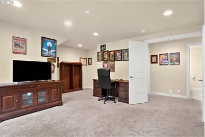 2240 Turnberry Ct, Eugene, OR 97401 - Photo 33