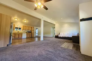 107 Gaddis Ln, Glendale, OR 97442 - Photo 7