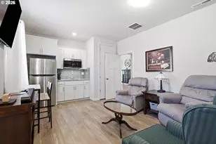 1948 N Ivy St, Canby, OR 97013 - Photo 23